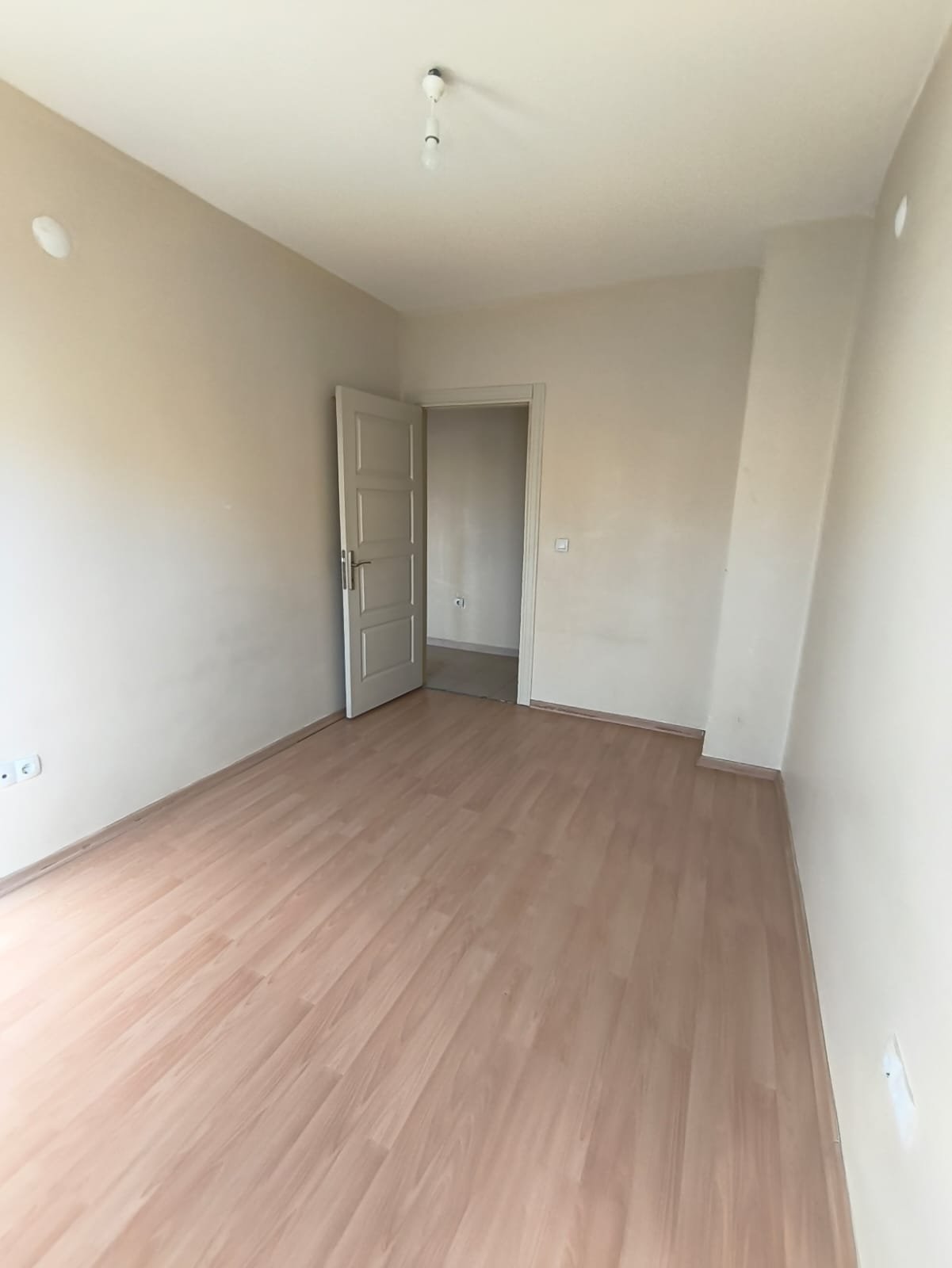 MEMURSEN TOKİ , 3+1 147 M SATILIK DAİRE