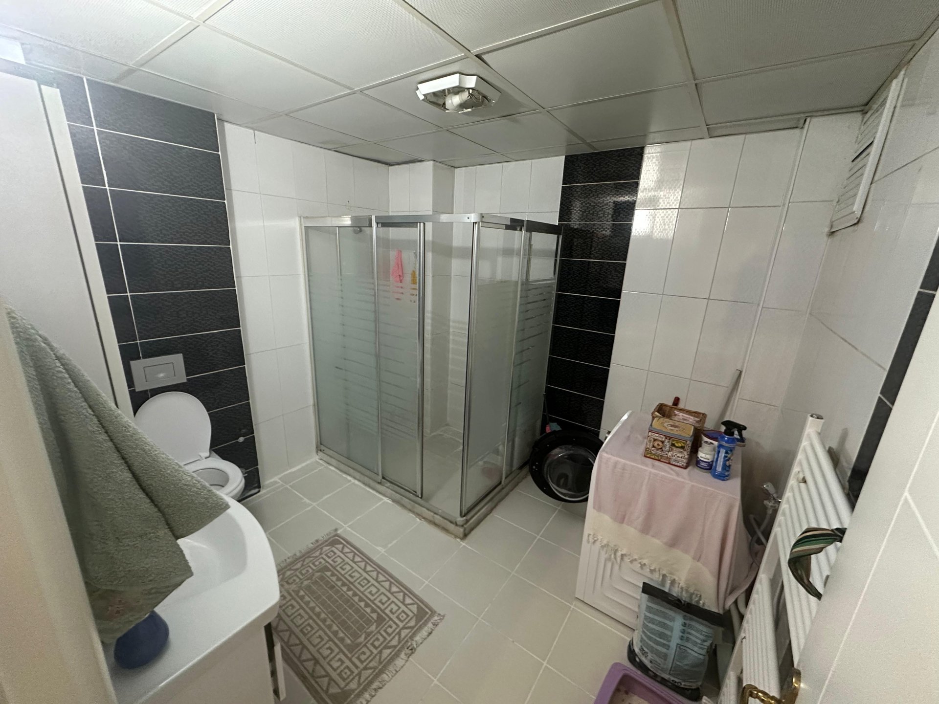 KAYAPINAR 75 CADDE HARİKA KONUMDA SATILIK DAİRE