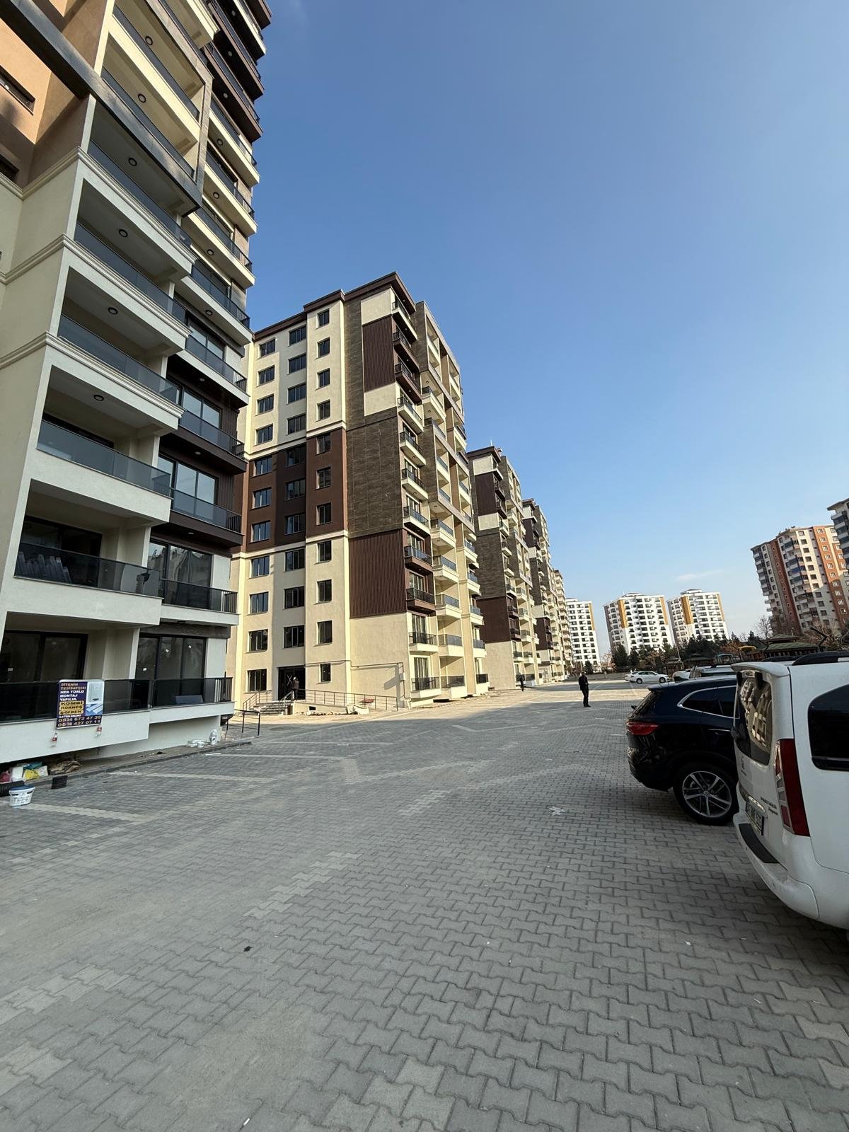 KENT MEYDANI ABONDE ÖDENDİ 2+1 SIFIR ORTA KAT DAİRE