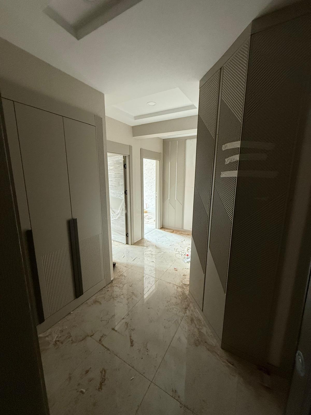 KENT MEYDANI ABONDE ÖDENDİ 2+1 SIFIR ORTA KAT DAİRE
