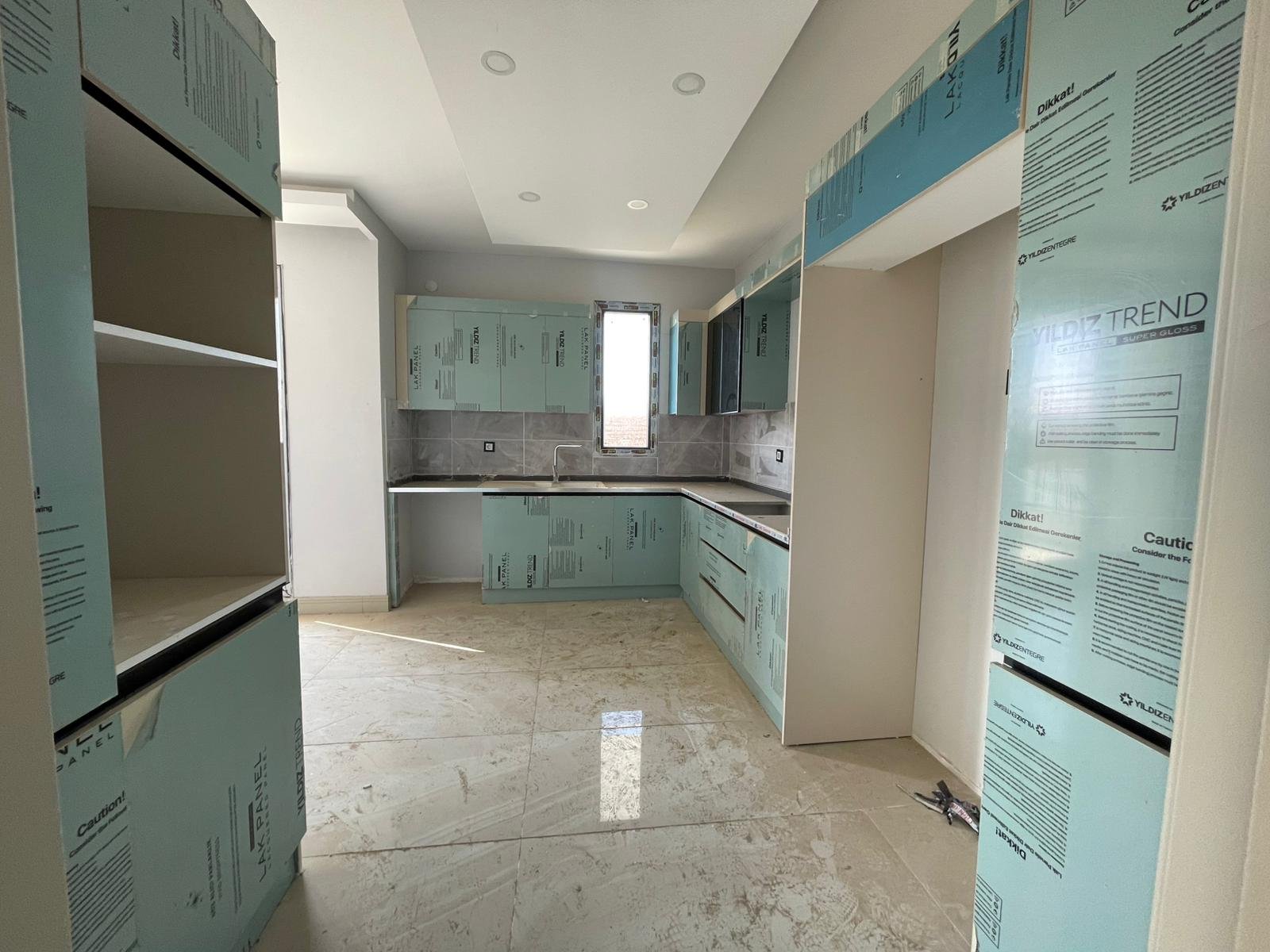 TEKNOKENT ARKASINDA ACİL SATILIK 2,5+1 DAİRE!